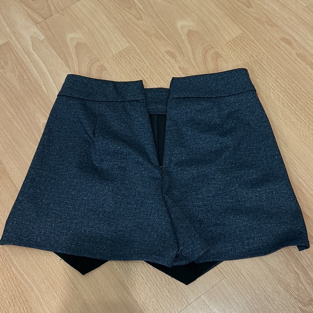 Design Lab Skort - Picture 2 of 6
